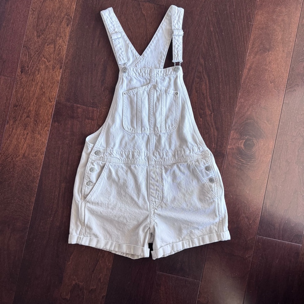 Old Navy Women's White Overall Shorts